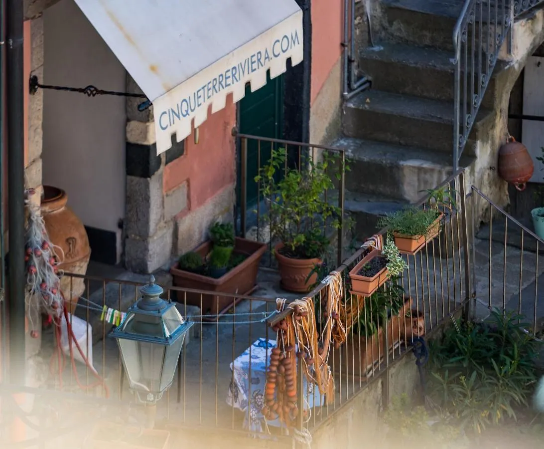 Ca D'Axeu Traditional Apartment Vernazza