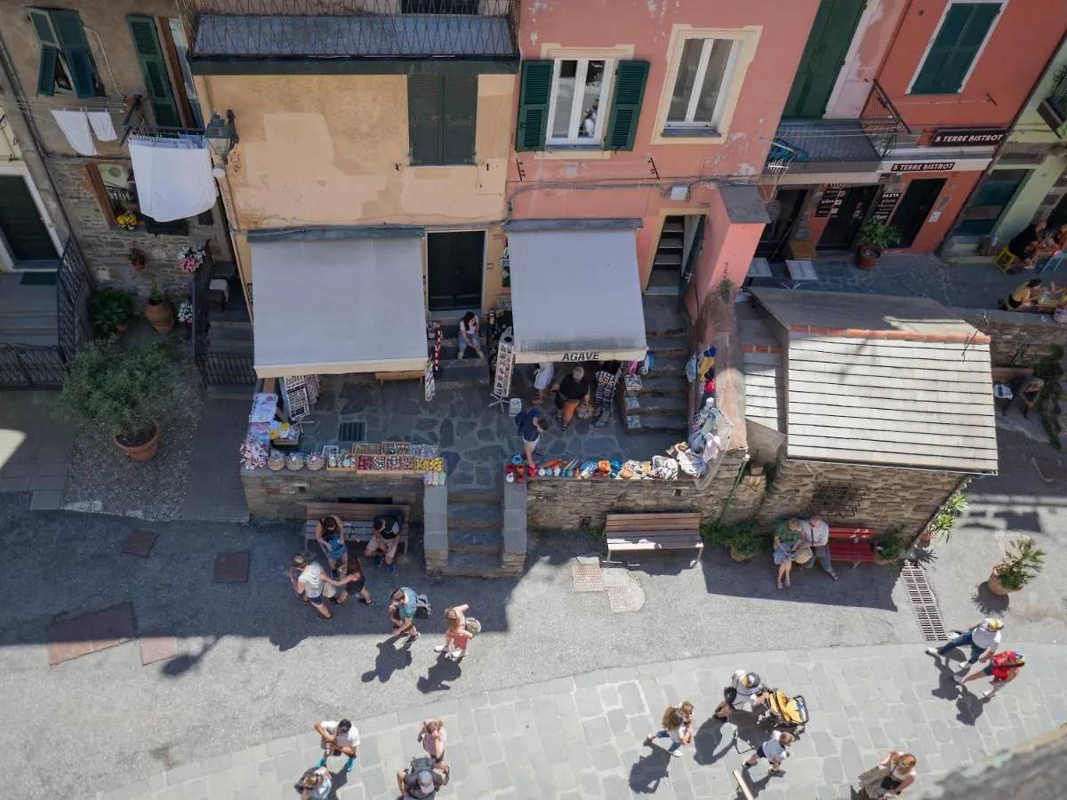 Ca D'Axeu Traditional Apartment Vernazza