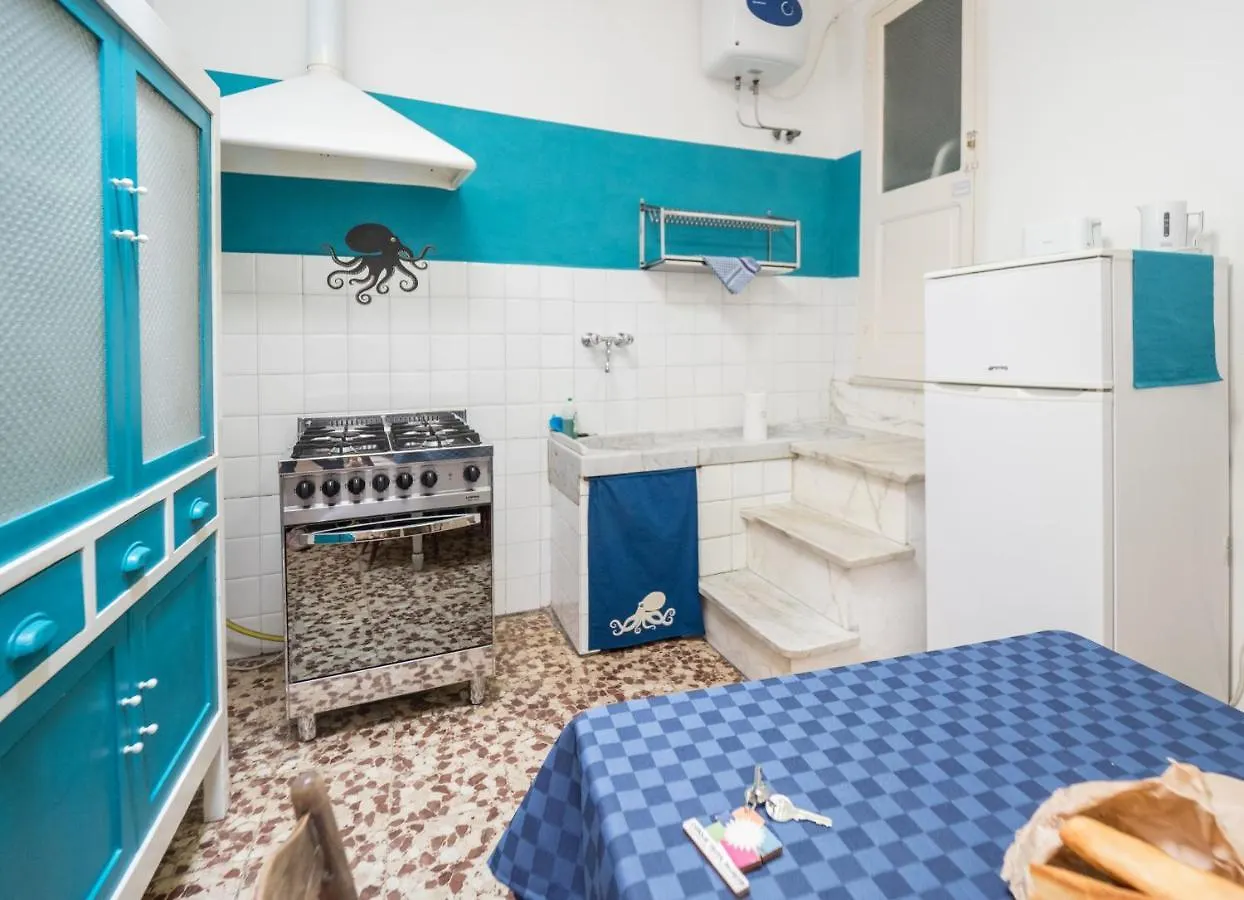 Ca D'Axeu Traditional Apartment Vernazza